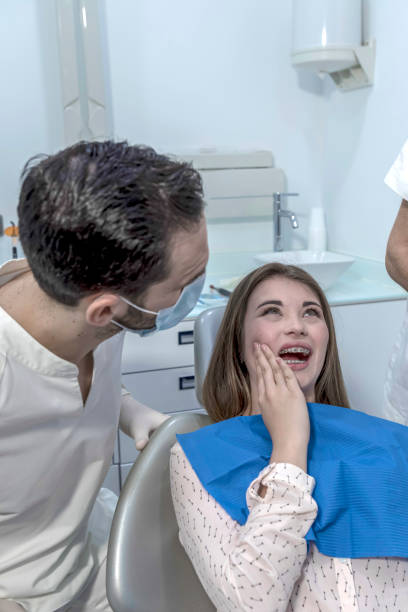 Best Urgent Tooth Repair  in Pembroke, VA